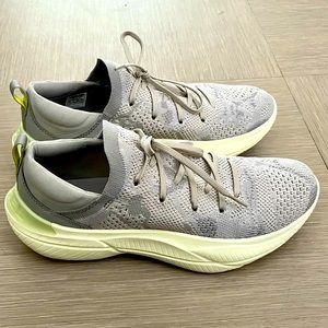 NWOT Sorel Sneakers - Size 8.5